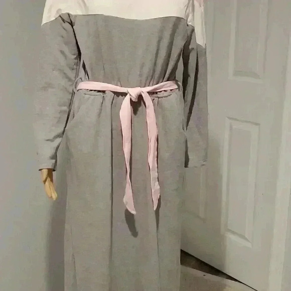 Maxi dress  - Picture 3 of 10